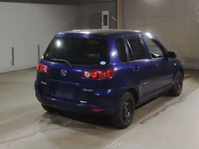 Mazda DEMIO  с аукциона в Японии