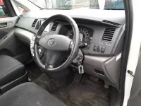 Toyota ISIS лот № 5606 оценка 3.5  с аукциона в Японии 6