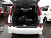 Toyota ISIS лот № 5606 оценка 3.5  с аукциона в Японии 9