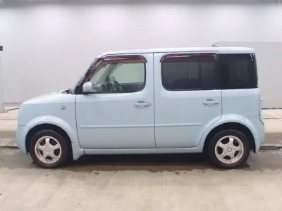 Nissan CUBE  с аукциона в Японии