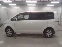 Mitsubishi DELICA D5 лот № 30704 оценка 4.5  с аукциона в Японии 3