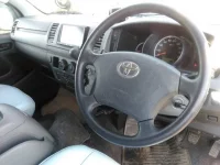 Toyota HIACE VAN лот № 2205 оценка 3.5  с аукциона в Японии 1