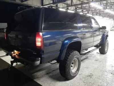 GM CHEVROLET SUBURBAN