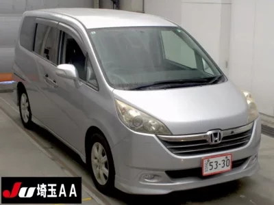 Honda STEP WAGON  с аукциона в Японии