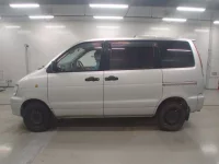 Toyota TOWN ACE NOAH лот № 30713 оценка 3.5  с аукциона в Японии 3