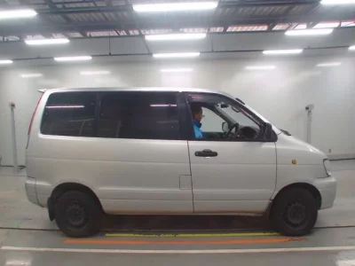 Toyota TOWN ACE NOAH  с аукциона в Японии