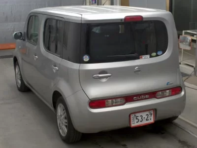 Nissan CUBE