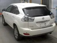 Toyota HARRIER лот № 2217 оценка 4  с аукциона в Японии 1