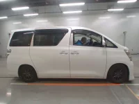 Toyota VELLFIRE лот № 30728 оценка 3.5  с аукциона в Японии 2