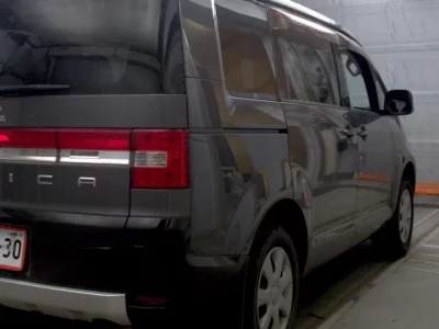Mitsubishi DELICA D5  с аукциона в Японии