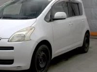 Toyota RACTIS лот № 17068 оценка 3.5  с аукциона в Японии 2