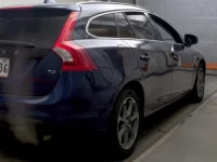 Volvo V60 лот № 17106 оценка 4  с аукциона в Японии 3