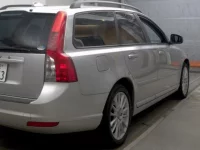 Volvo V50 лот № 17110 оценка 4  с аукциона в Японии 3