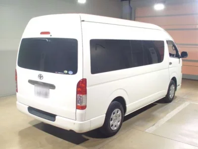 Toyota REGIUS ACE VAN  с аукциона в Японии