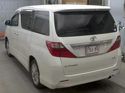 Toyota ALPHARD  с аукциона в Японии