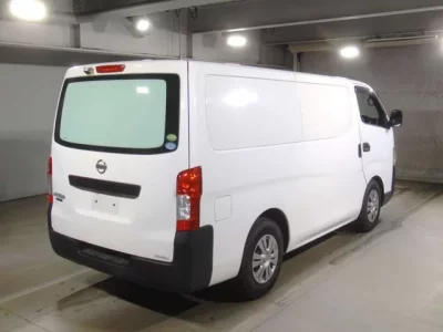 Nissan CARAVAN VAN  с аукциона в Японии
