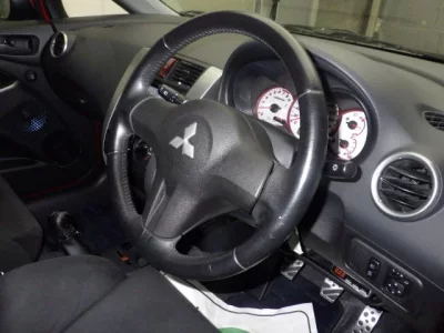 Mitsubishi COLT  с аукциона в Японии