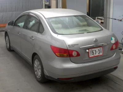 Nissan SYLPHY  с аукциона в Японии