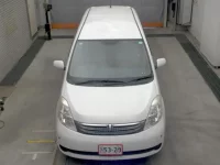 Toyota ISIS лот № 17179 оценка 3.5  с аукциона в Японии 4