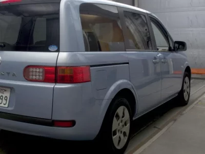 Nissan LAFESTA  с аукциона в Японии