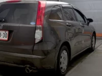 Honda STREAM лот № 17221 оценка R  с аукциона в Японии 3