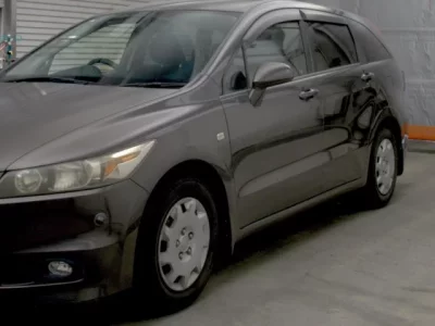 Honda STREAM  с аукциона в Японии