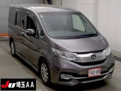 Honda STEP WAGON  с аукциона в Японии