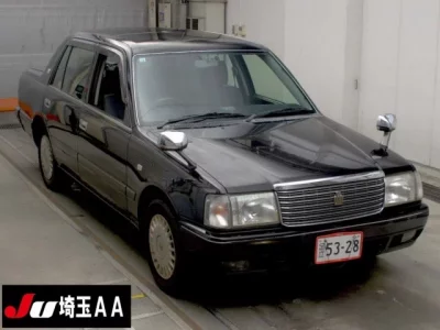 Toyota CROWN COMFORT  с аукциона в Японии