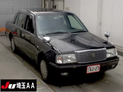 Toyota CROWN COMFORT  с аукциона в Японии
