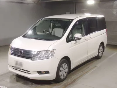 Honda STEP WAGON  с аукциона в Японии