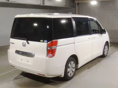 Honda STEP WAGON  с аукциона в Японии