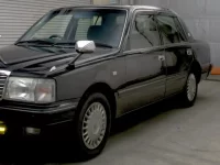 Toyota CROWN COMFORT лот № 10055 оценка R  с аукциона в Японии 3