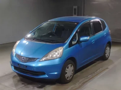 Honda FIT  с аукциона в Японии