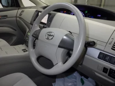 Toyota ESTIMA HYBRID