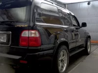 Toyota LAND CRUISER лот № 10084 оценка 3.5  с аукциона в Японии 4