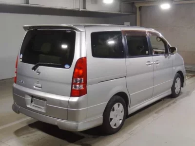 Nissan SERENA  с аукциона в Японии