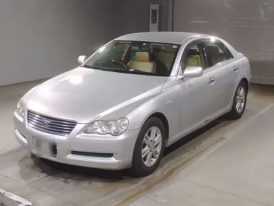 Toyota MARK X  с аукциона в Японии