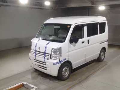 Suzuki EVERY  с аукциона в Японии