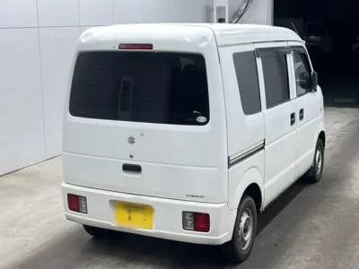 Suzuki EVERY  с аукциона в Японии