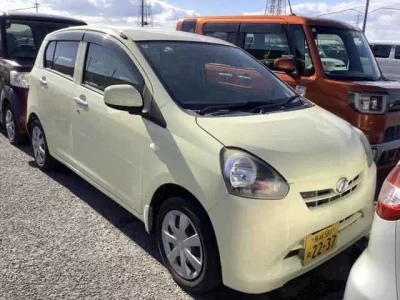 Daihatsu MIRA E S