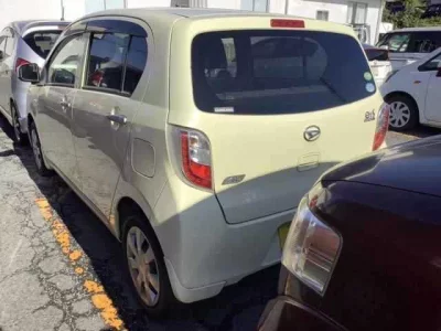Daihatsu MIRA E S