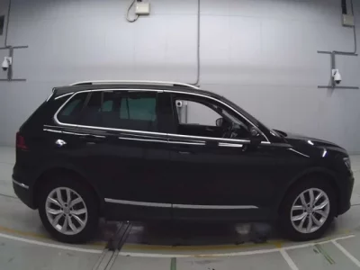 Volkswagen TIGUAN  с аукциона в Японии