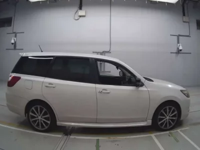 Subaru EXIGA  с аукциона в Японии