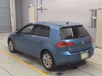 Volkswagen GOLF лот № 38018 оценка 4  с аукциона в Японии 5
