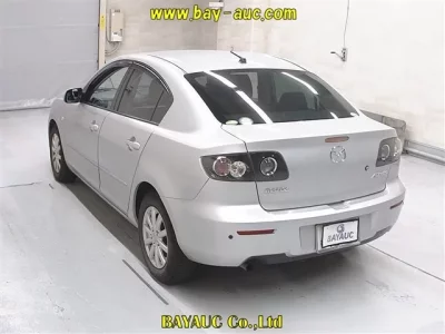 Mazda AXELA  с аукциона в Японии
