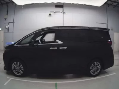 Toyota ALPHARD  с аукциона в Японии