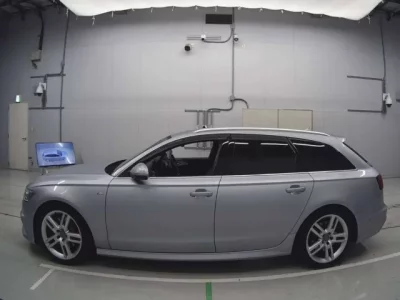 Audi A6  с аукциона в Японии
