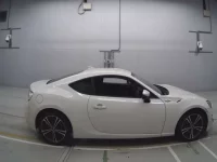 Toyota 86 лот № 33019 оценка 3  с аукциона в Японии 2