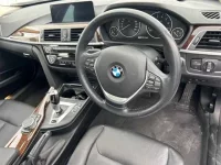 BMW 3-Series лот № 40012 оценка 4  с аукциона в Японии 2
