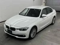 BMW 3-Series лот № 40012 оценка 4  с аукциона в Японии 3